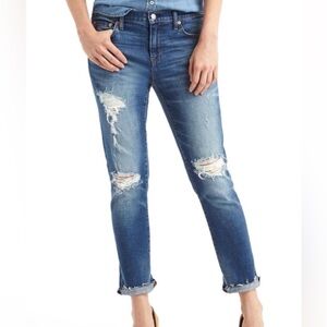NWT Gap 1969 Destructed Authentic Best Girlfriend Blue Jeans Size 31 Distressed